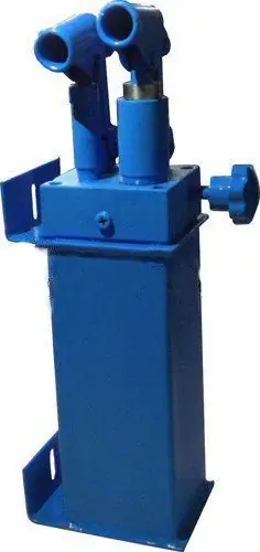 Hydraulická pumpa pro dílenské lisy 30t GEKO G02014 Originální