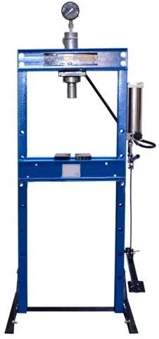 Výhodná Nabídka Hydraulický lis s manometrem a nožní pumpou 20t GEKO G02086