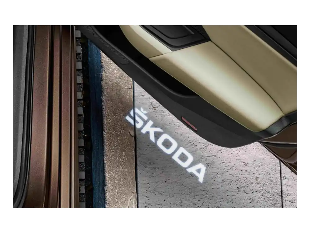 Objednat Nyní 5E3052 SADA Osvětlení nástupního prostoru ŠKODA